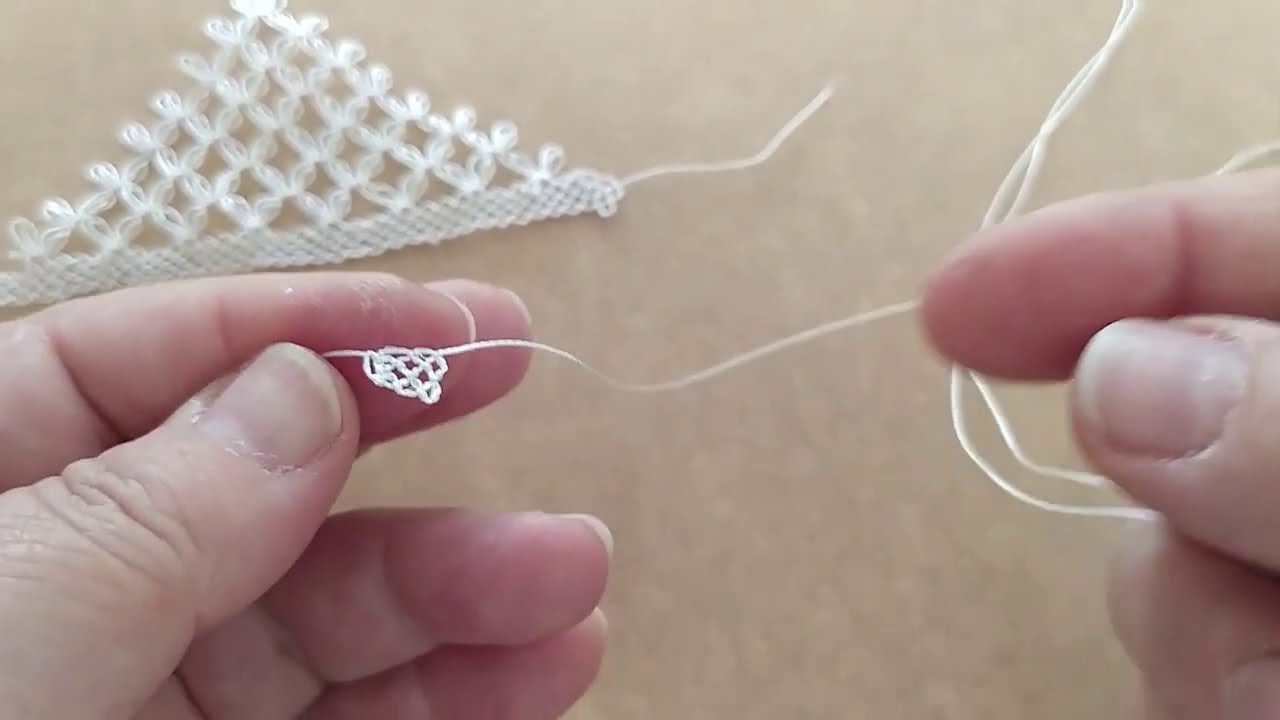 541- ALTİN DEGERİNDE BİLGİLER  HAVLU KENARI ... İĞNE OYASI DAĞLARI AYARLAMA ANLATIMLI YAPILIŞI