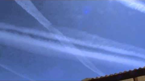 Chemtrails vs Contrails [Explained]