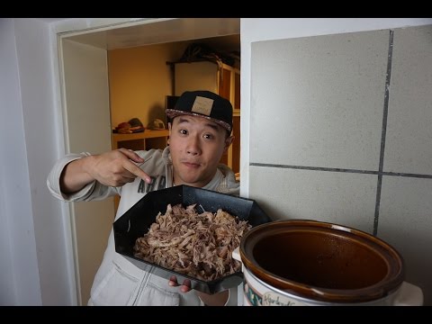 The Best (Slow Cooker) BBQ Pulled Pork Sandwich | SAM THE COOKING GUY 4K. 