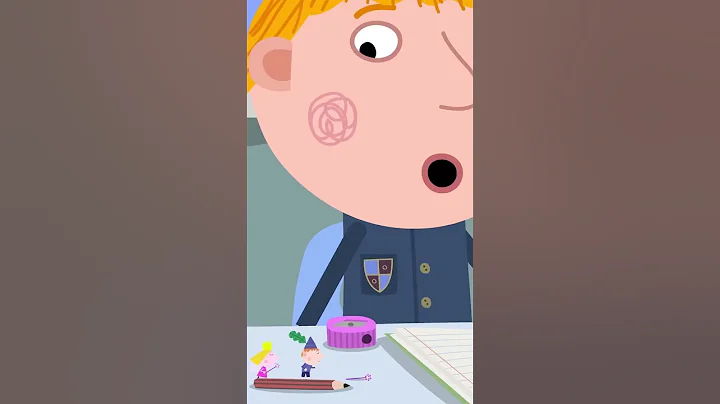 Floating in the Air! ✨ #shorts #benandhollyslittlekingdom