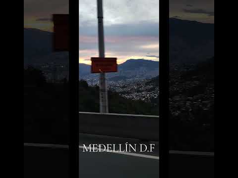 LA CAPITAL DE LA REPÚBLICA DE ANTIOQUIA VISTA DESDE EL ORIENTE 💚