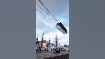 Tàu đô thị Skyway - Quá đẹp.