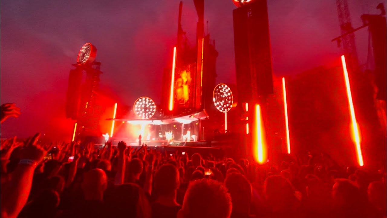 Rammstein Deutschland live in Prague 16.5. 2022 - YouTube