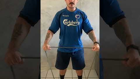 Elevação frontal (ombros) c/ elástico