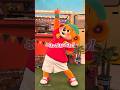新エンディングテーマ「ぶんぶんぶん!」みんなはもう聴いてくれたかな？サビは思いっきりジャンプをする振付になっているから、ぼくたちと一緒に沢山踊ろうね🌸#ぶんぶんぶん #ウェイキー