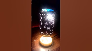 Đèn ngủ tự xoay