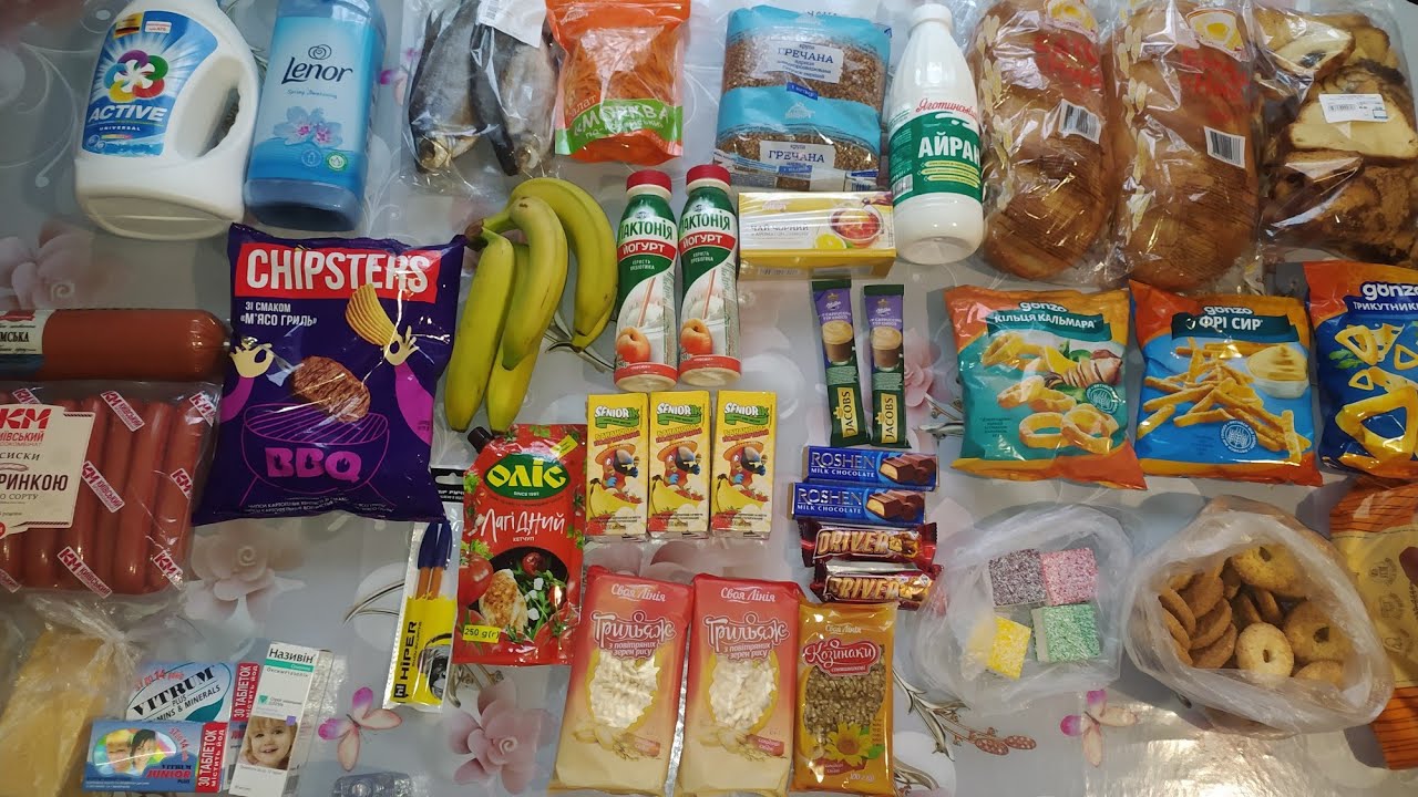 🇺🇦ВЛОГ: покупки🛒. Смішні суші 🍱 Чистка чайника🧽 У подруги в ванній😉 ...