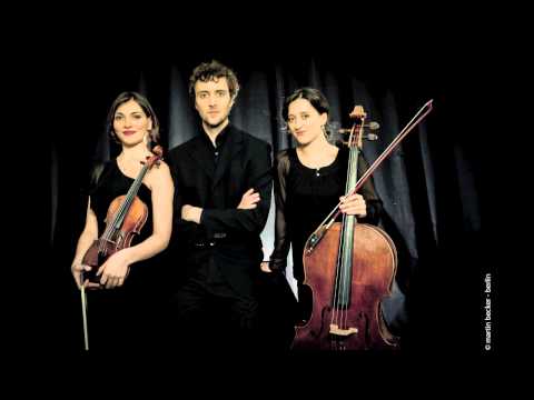 Trio Korngold plays Ravel Piano Trio in a minor: ll. Pantoum