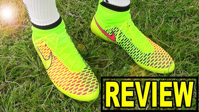 New Iniesta/Götze Boots Nike Magista Test Obra Test + | KimFootball - YouTube