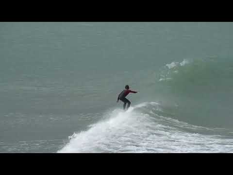 Riverton surf video, Riverton surf spot, Catlins / Southland, New Zealand.