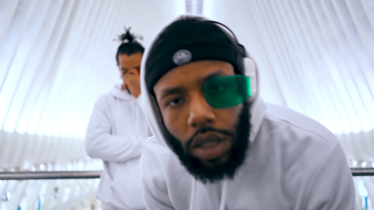 BKNOTT & YB INTL - MASSACRE (Official Video)