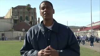 Quora Answer of the Year Shorty Award presented to Kenyatta Leal and The Last Mile