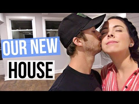 FIRST LOOK AT OUR NEW HOUSE!!!