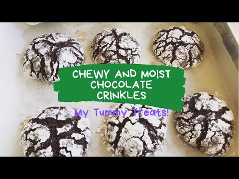 Chewy and Moist Chocolate Crinkles