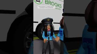 Roubaram o DINHEIRO do CARRO FORTE #brookhaven #roblox #robloxshorts