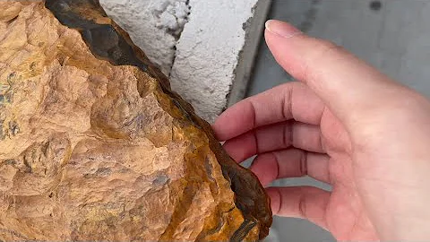 Outside ASMR (Lofi Tapping/Scratching Rocks, Concrete, ETC..) 🍂