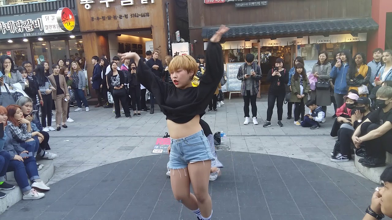 2018.4.4&걷고싶은거리&홍대&할리스커피앞&버스킹&레드크루&by큰별