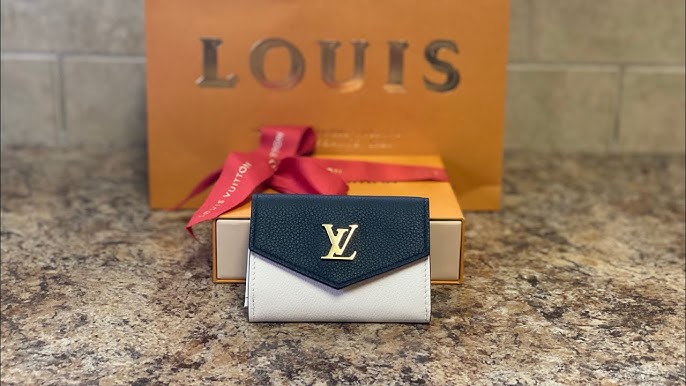 First impression and comparison Sarah wallet Louis Vuitton
