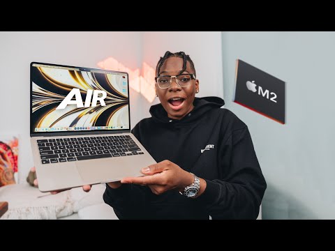 M2 MacBook Air Unboxing & Review + Benchmark Tests