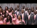 Ona Mdada Jasiri Akiongoza Wimbo Ktk Kanisa Jipya La Kimitume Huko Zambia 