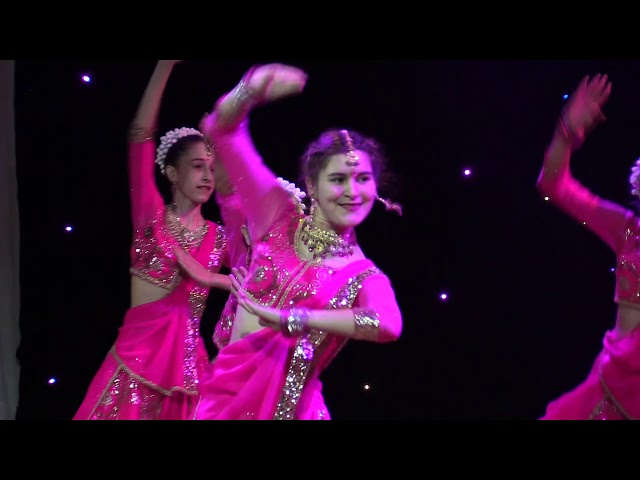 Mohe Rang Do Laal , Indian dance studio Sarasvati class=