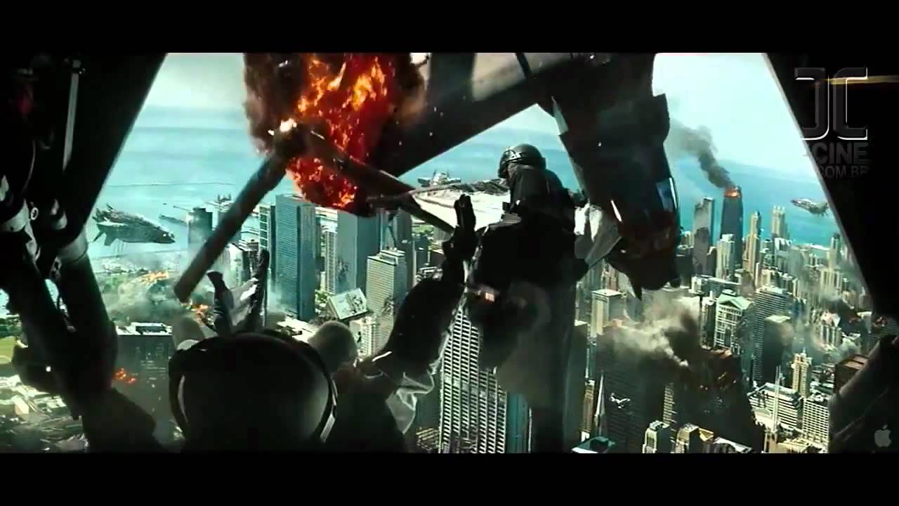Novas imagens de Transformers: O Lado Oculto da lua e trailer de