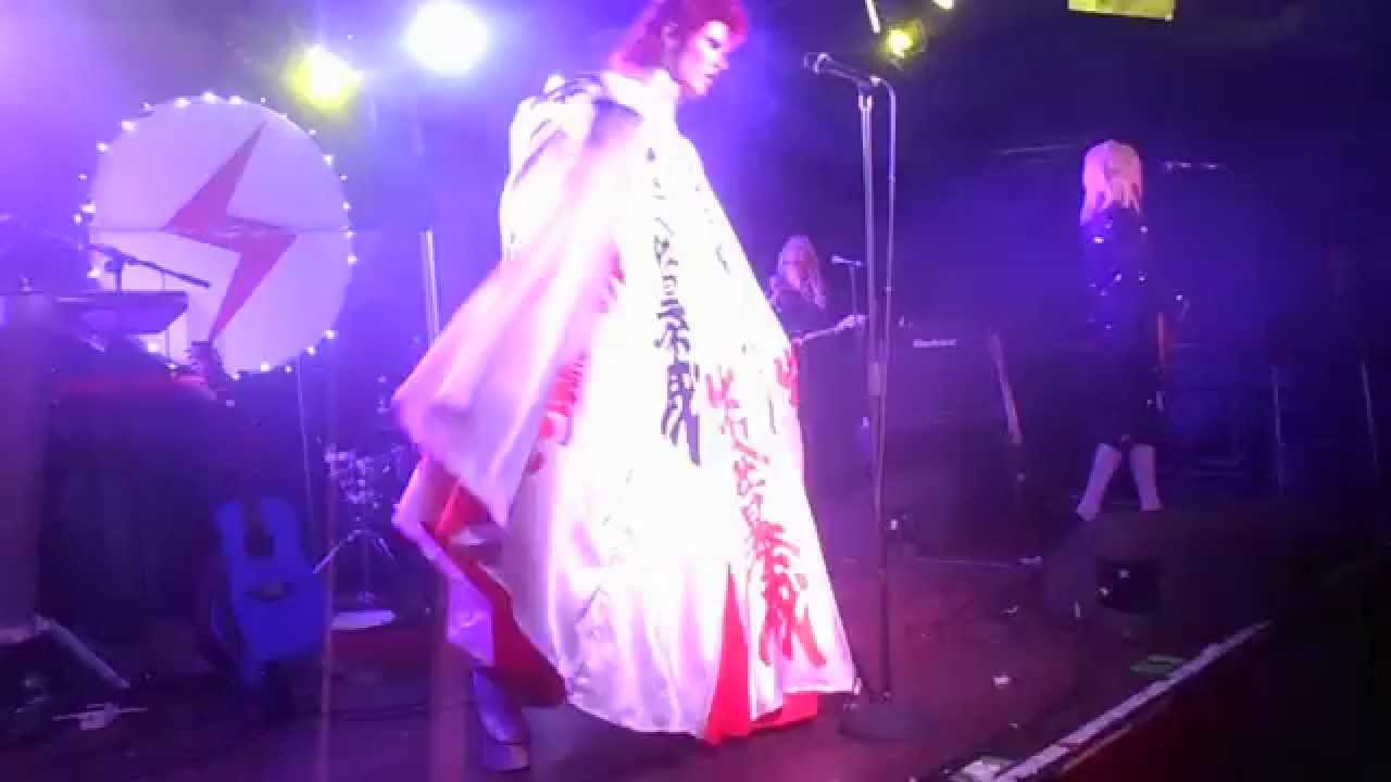 zeppelinism   AMAZING NIGHT WITH ABSOLUTE BOWIE IN MANCHESTER 2015!!