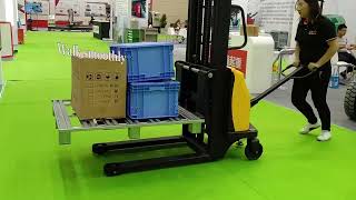 Jingxin Forklift | Semi Electric Stacker Working Process, Professional Pallet Stacker Manufacturers