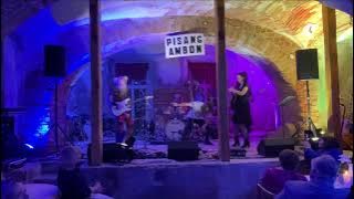 Download lagu Pisang Ambon, 'Špricē dupsī', Veselavas pils live`2023