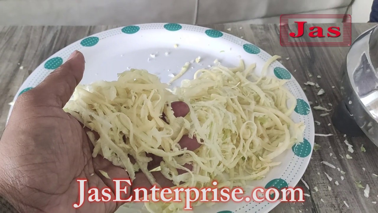 Shredding Green Papaya Casually by Slice Peeler or Papaya Shredder Stock  Footage - Video of cuisine, fresh: 111186348