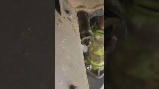 removal of spring pin || ISUZU FORWARD