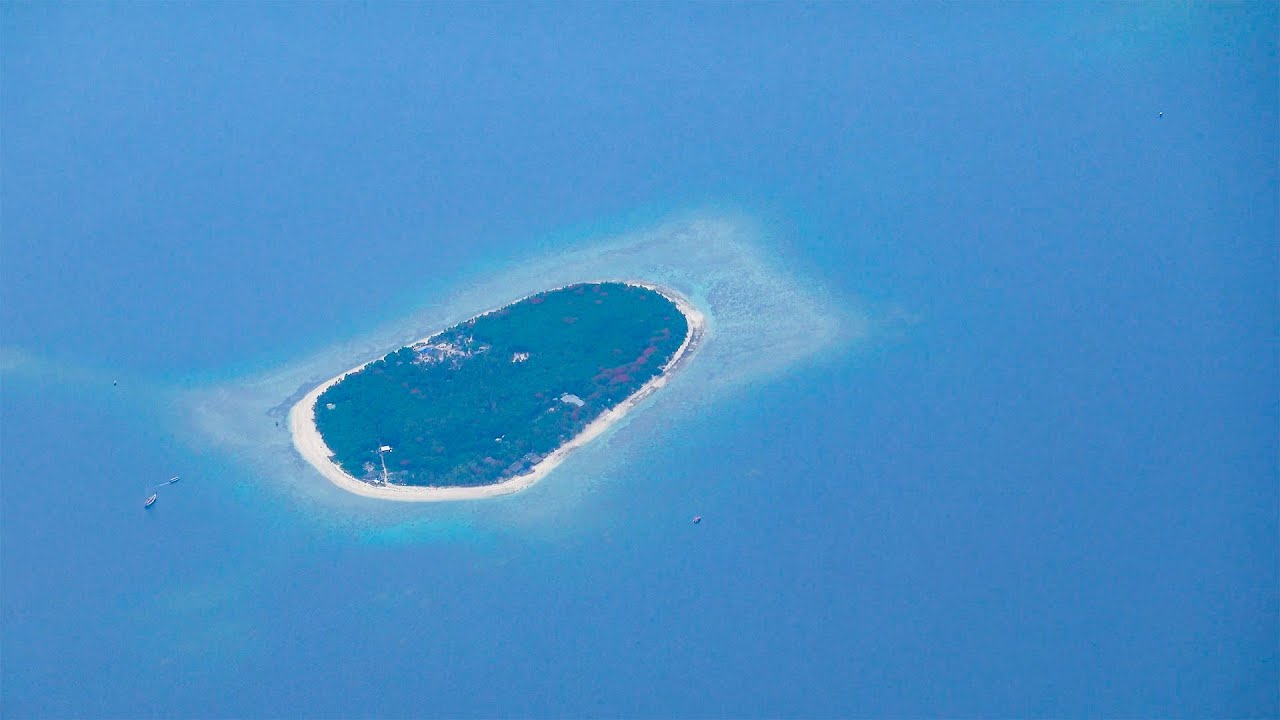 Landing at Nadi International Airport, Nadi, Fiji on Fiji Airways