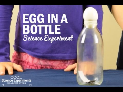 एक बोतल विज्ञान प्रयोग में अंडा