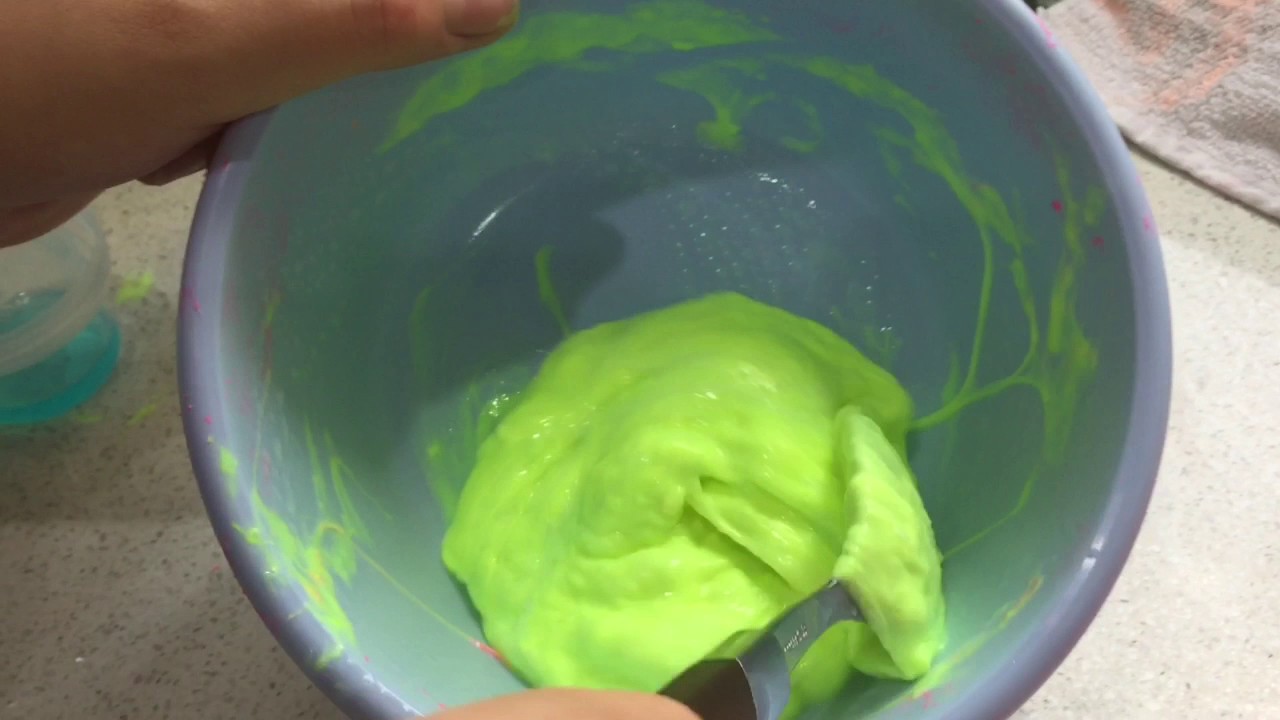 Comment faire du slime avec de la colle et de la lessive et de la