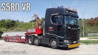 Scania S580 V8 - Glogau Yacht Transporte