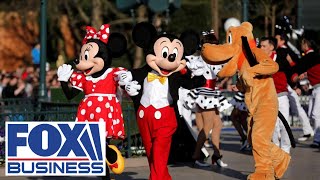 Disneyland in anaheim, california delays july 17 reopening date.
subscribe to fox business! https://bit.ly/2d9cdse watch more business
video: https://vid...