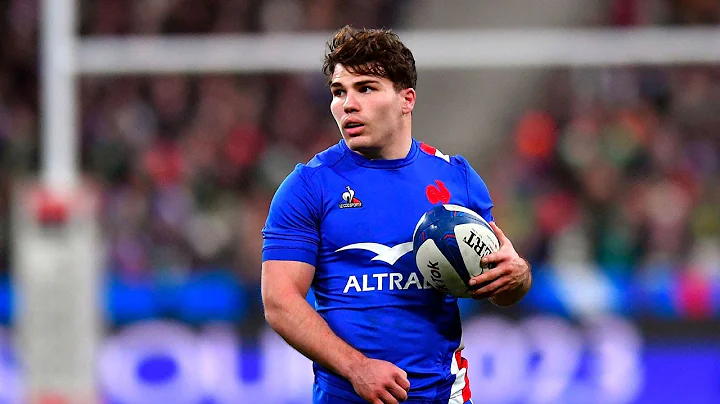 12 minutes of Antoine Dupont being very good at ru...