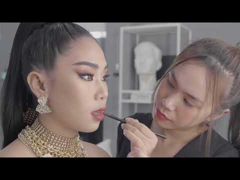 Học make up nam trung | Nam Trung Make Up Academy