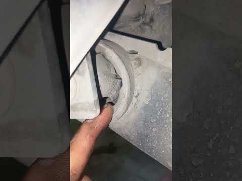 صوت خبط خلفي مع المطبات نيسان سنترا