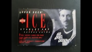 WAYNE GRETZKY graces the front of this sweet 1997-1998 UPPER DECK ICE hockey pack!
