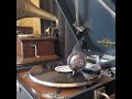 菊池 章子・(台詞)若尾 文子 ♪春の舞妓♪ 1954年 78rpm record. Columbia Model No G ー 241 phonograph