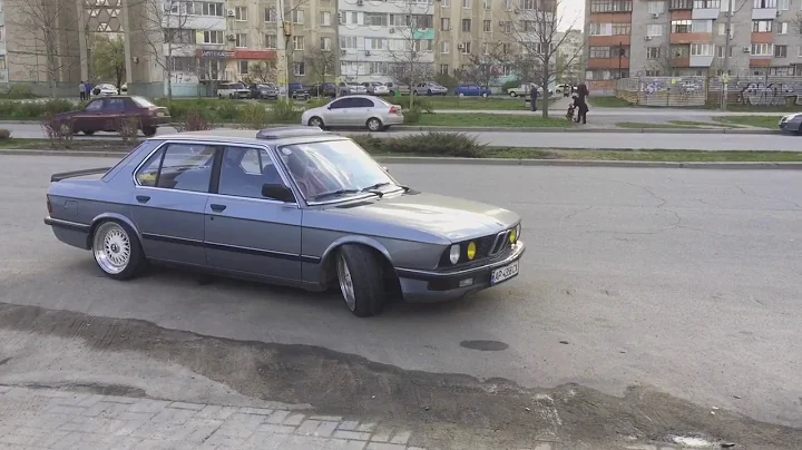 BMW e28 / BBS RS - my dads first ride on coilovers