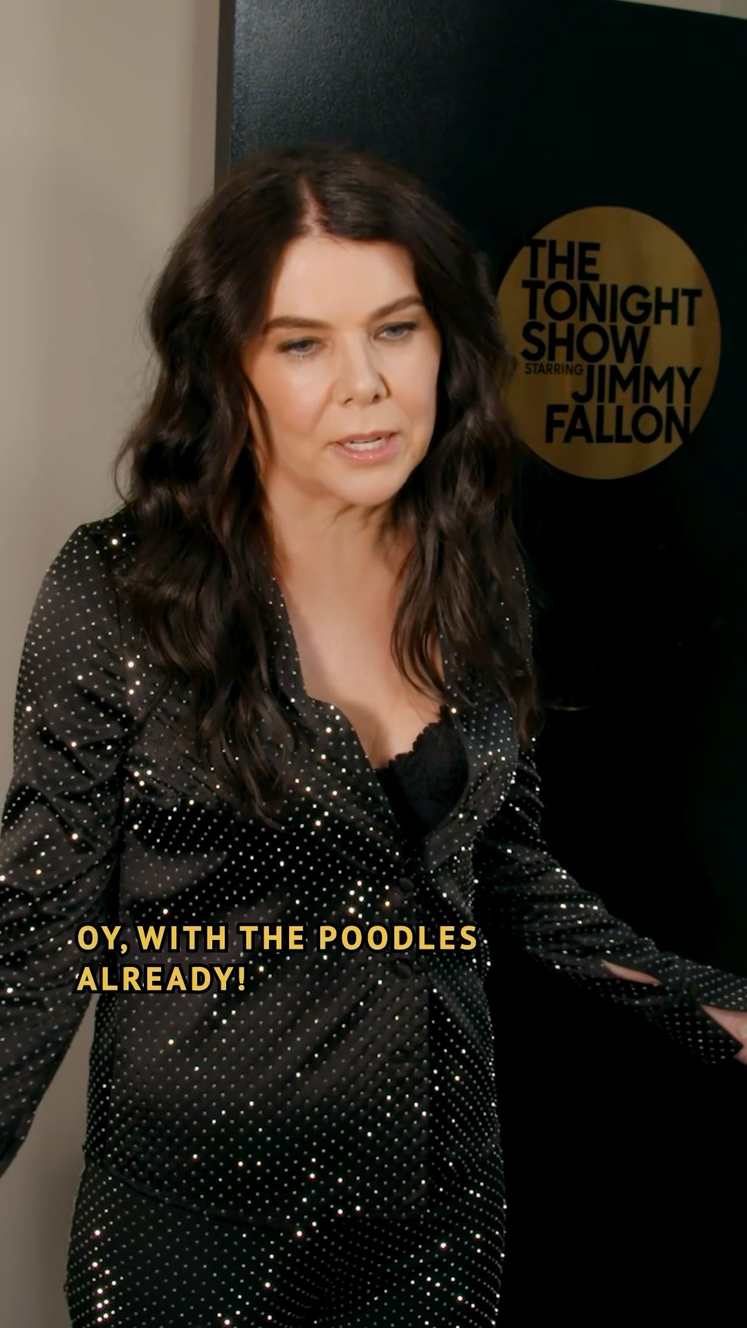 Where #LaurenGraham leads, poodles will follow. #FallonTonight #GilmoreGirls