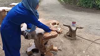 proses gawe kursi jamur