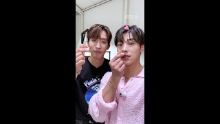 Woo Do-hwan and Lee Sang-yi are absolute cuties in the Netflix studio | Bloodhounds [ENG SUB]