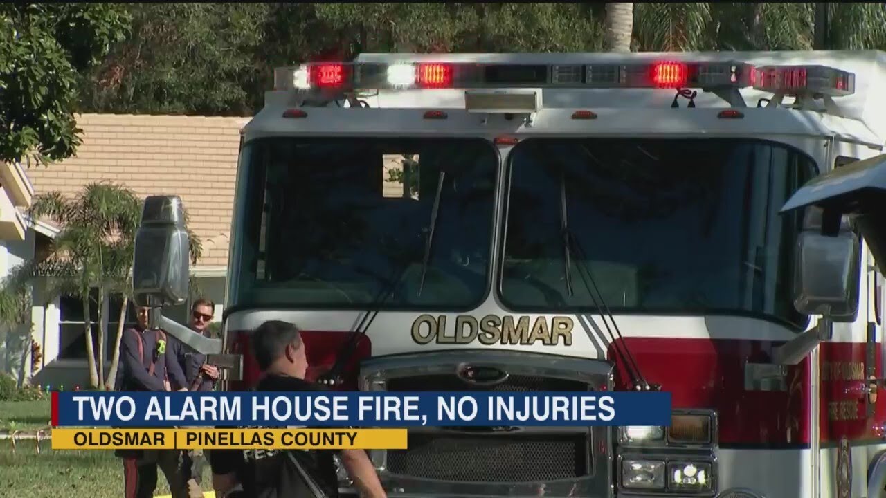 2 alarm house fire in Oldsmar causes damage but no injuries - YouTube