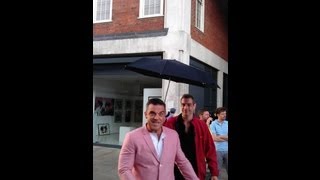 Robbie Williams Filming Candy video