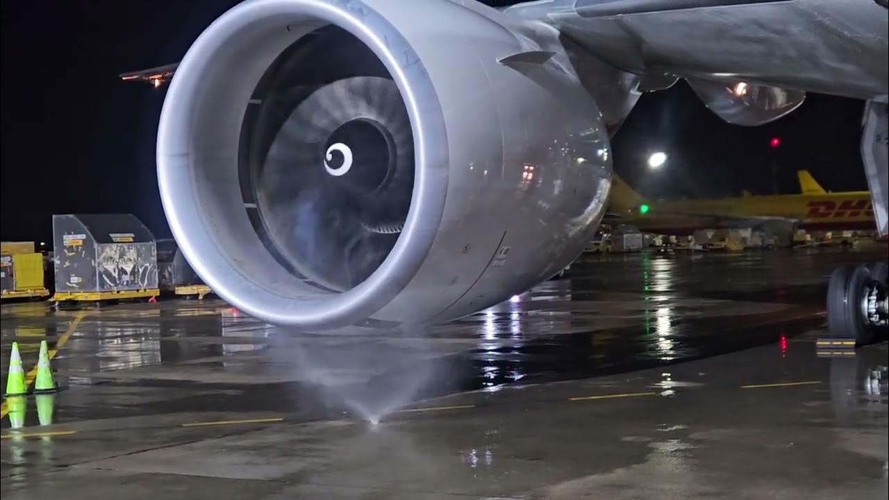 jet engine vortex suction B777 YouTube