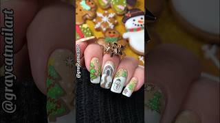 Gingerbread Nailart ☃️🎄🤎 I baked and decorated the gingerbreads in the background too!👩‍🍳🤎