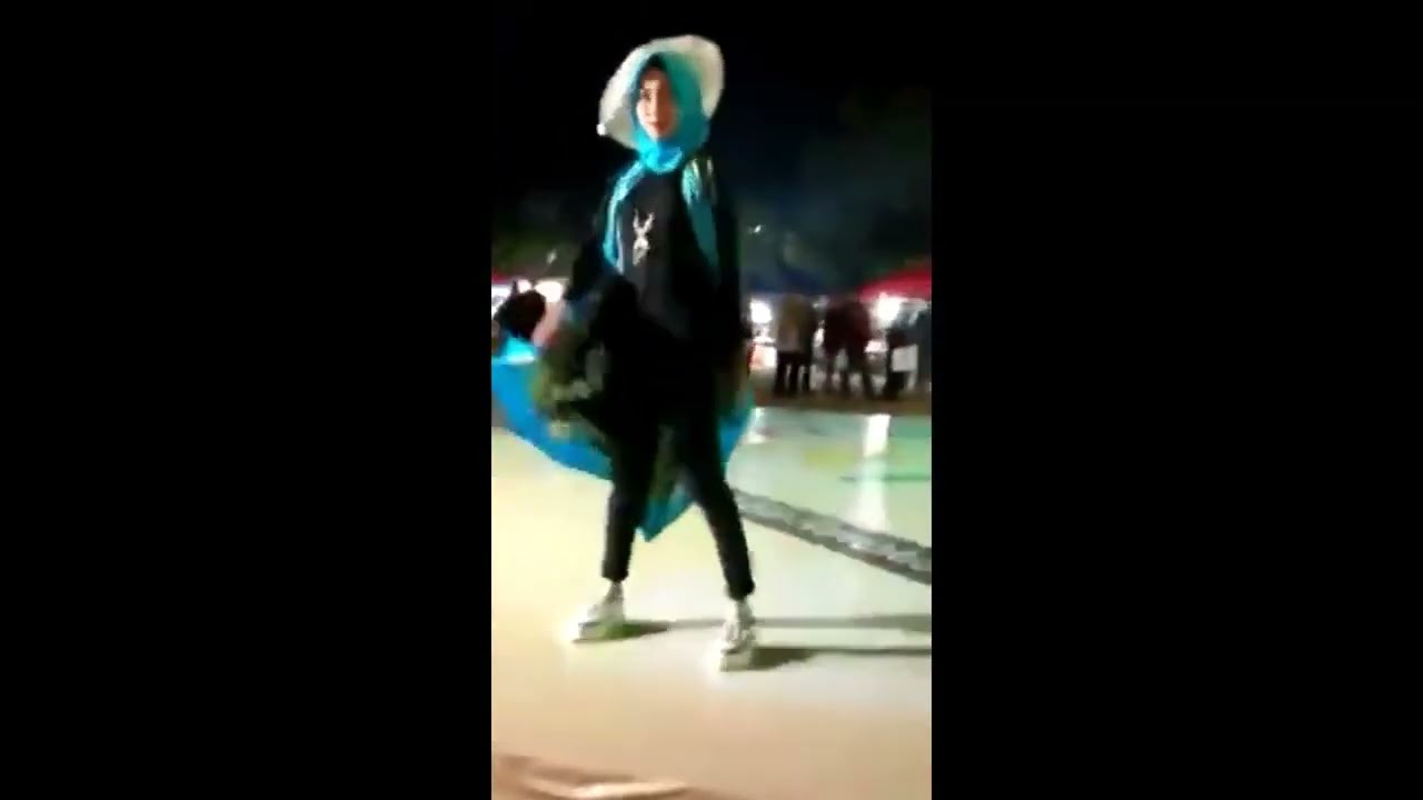 Fashion Show Batik : Slb Krida Mulia 1 